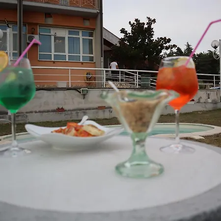 Cili Hotel